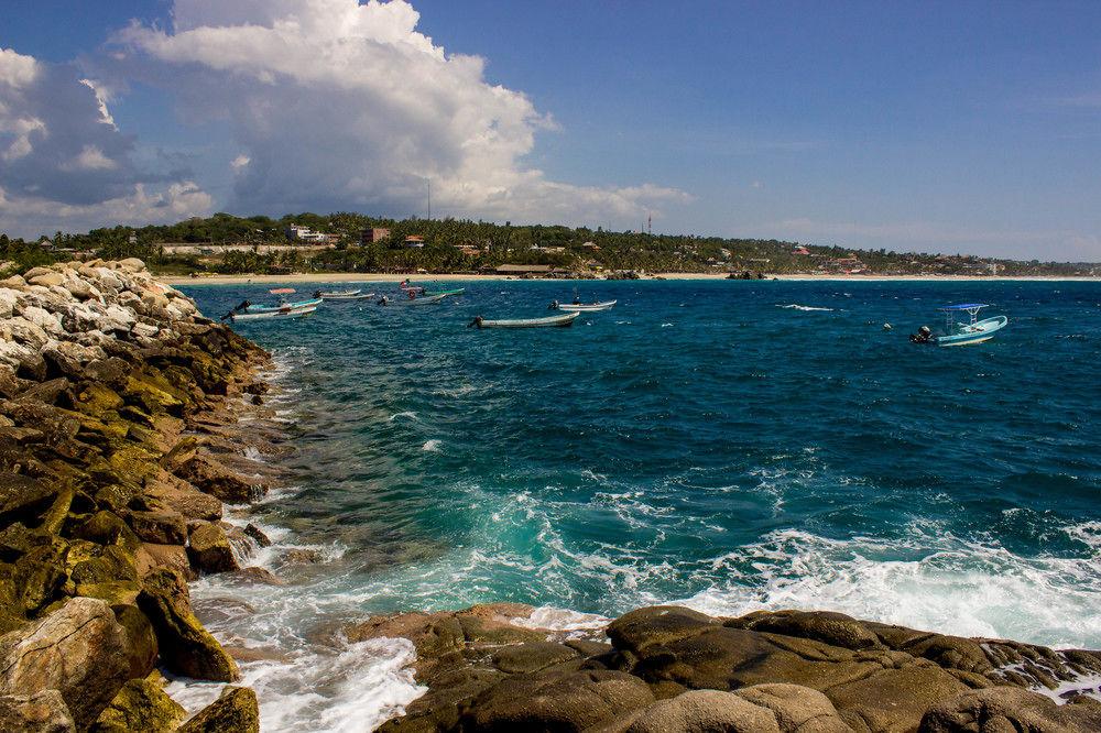 Hotel & Suites Punta Esmeralda ปูแอร์โตเอสกอนดิโด ภายนอก รูปภาพ