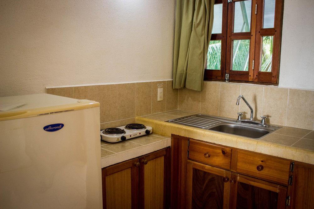 Hotel & Suites Punta Esmeralda ปูแอร์โตเอสกอนดิโด ภายนอก รูปภาพ