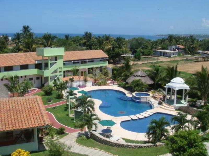 Hotel & Suites Punta Esmeralda ปูแอร์โตเอสกอนดิโด ภายนอก รูปภาพ